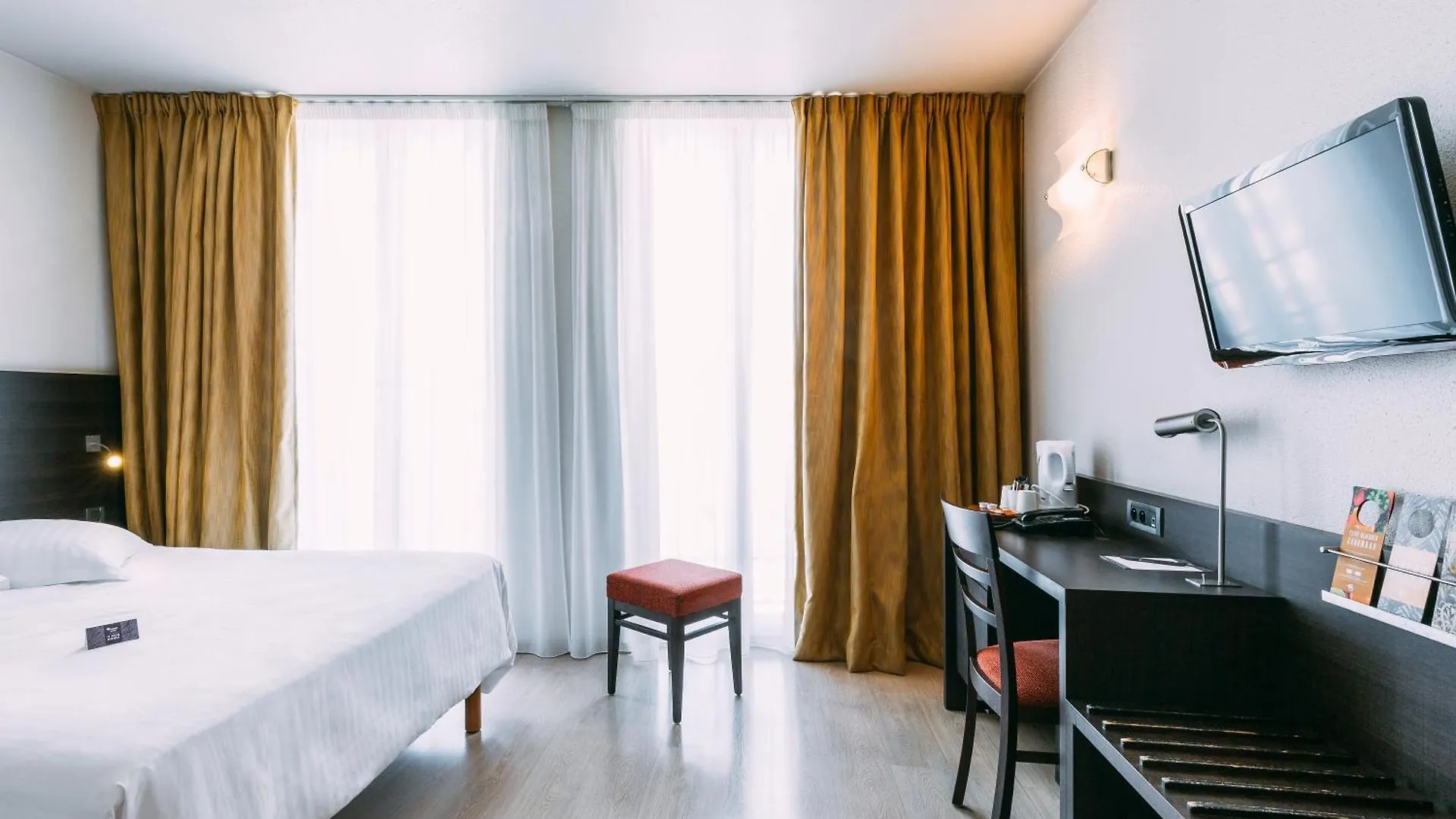 Escale Oceania Marseille Vieux Port Hotel