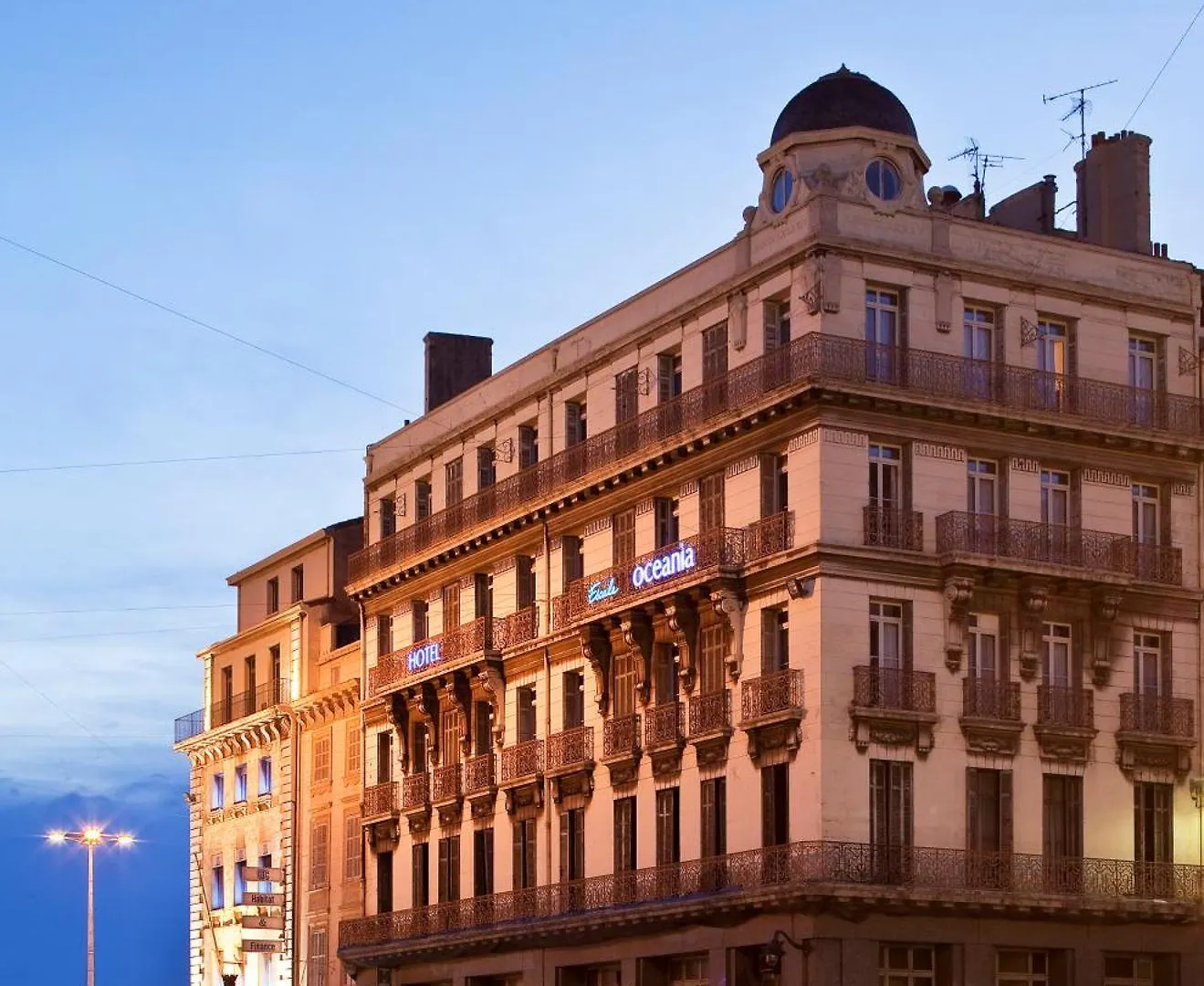 Escale Oceania Marseille Vieux Port Hotel France