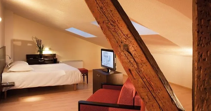 Hotel Escale Oceania Marseille Vieux Port 3*,