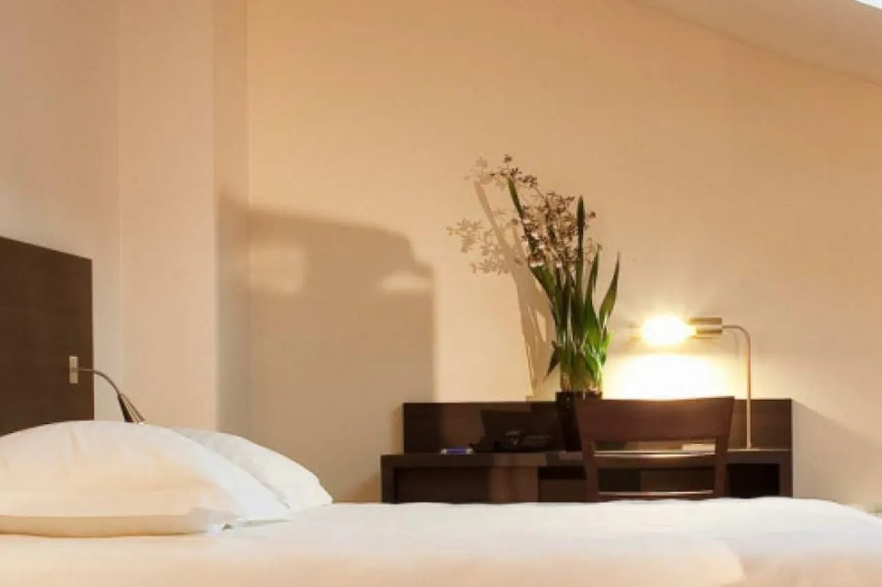 Escale Oceania Marseille Vieux Port Hotell 3*,